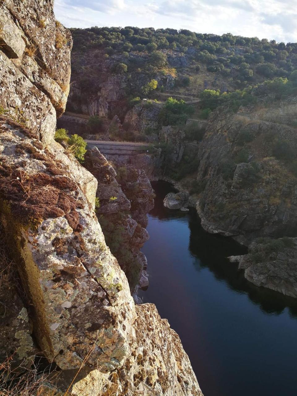 Los Camarotes Cervera de Buitrago Exteriér fotografie